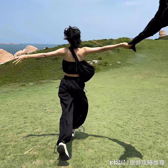 码多少新疆10天旅行跟团价格多少尊龙人生就是博新疆本地旅游公司号(图1)